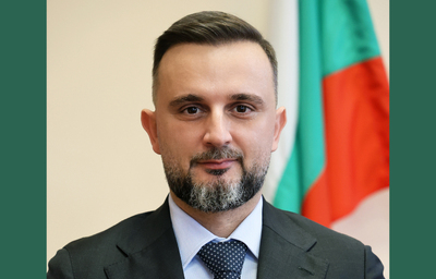 Явор Пенчев: Гарантирахме желаното увеличение на заплатите на младите лекари и медицинските сестри 