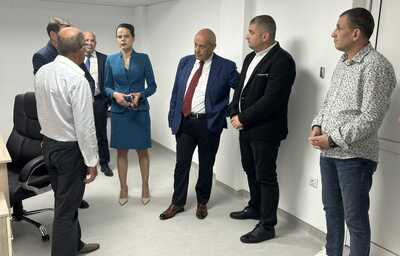 Министър Катя Ивкова на посещение в новия болничен комплекс на МБАЛ „Св. Пантелеймон“ в Ямбол: Тук сме, за да се уверим, че процесите по изграждане на  съвременна здравна инфраструктура за нуждите на гражданите са на своя финален ет