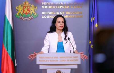 Министър Ивкова: Страхът от промяната не е излекувал нито един пациент